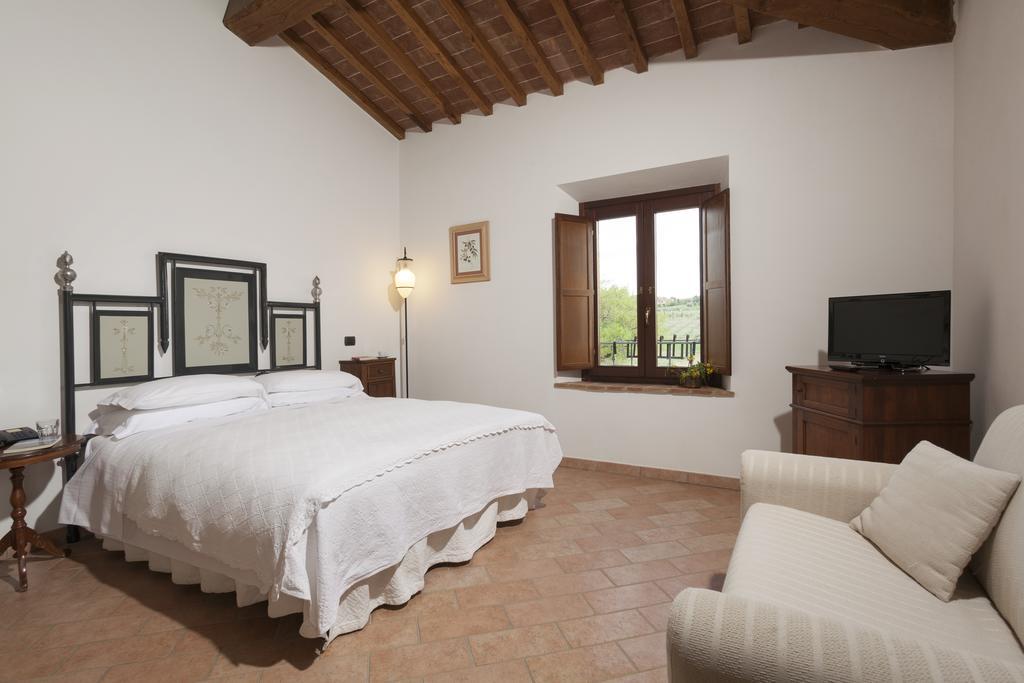 Agriturismo La Collina Пиенца Экстерьер фото