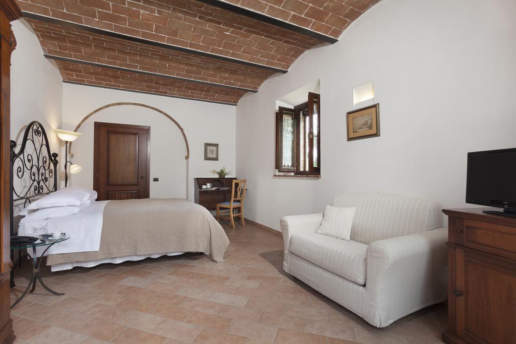 Agriturismo La Collina Пиенца Экстерьер фото