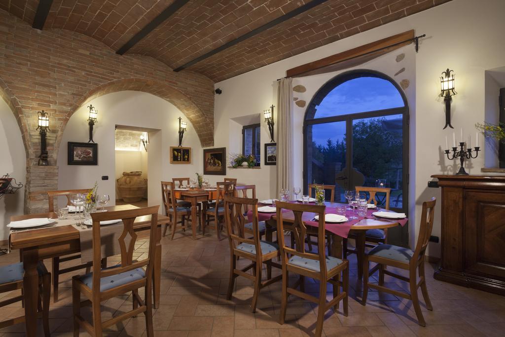 Agriturismo La Collina Пиенца Экстерьер фото