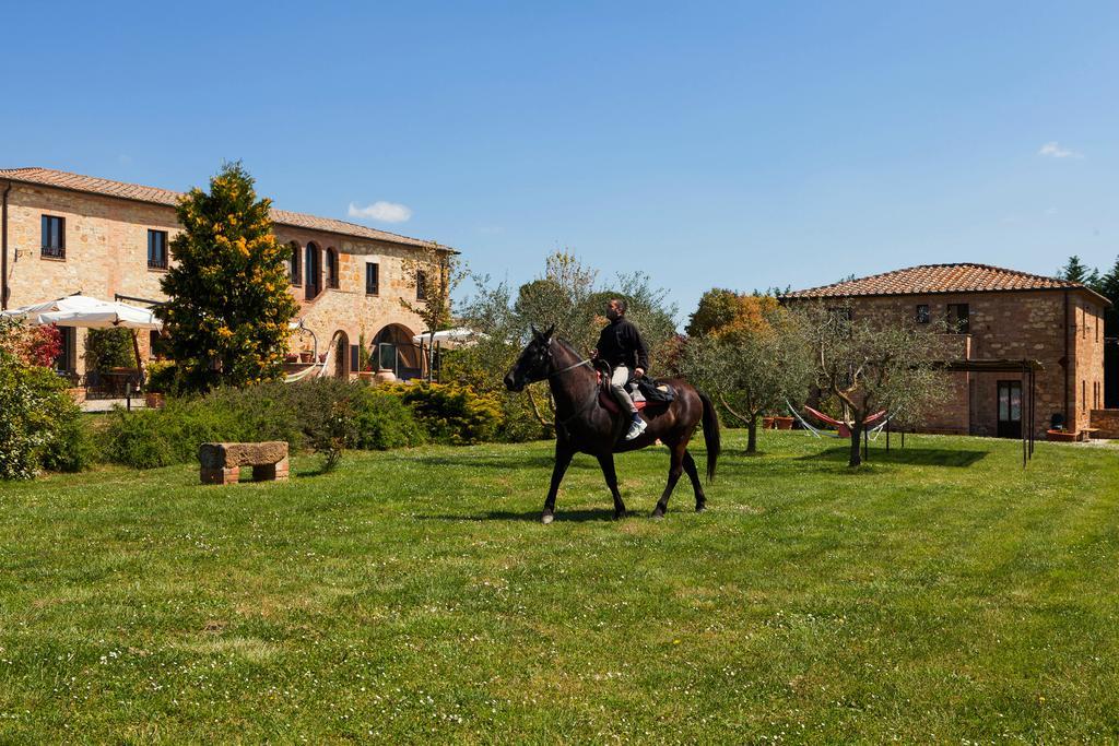 Agriturismo La Collina Пиенца Экстерьер фото